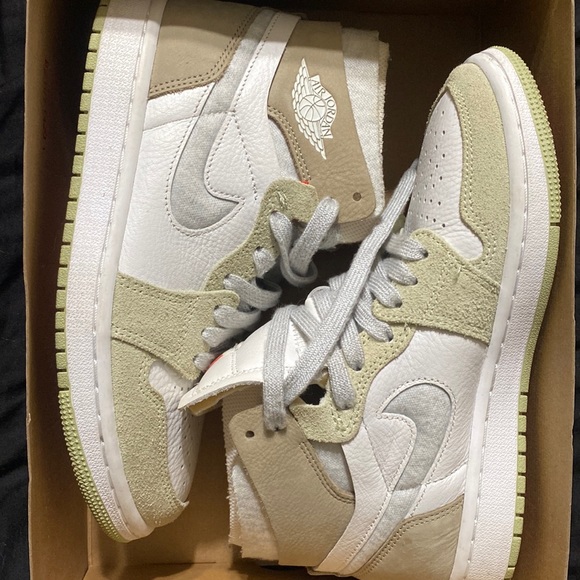 Womens Air Jordan 1 Zoom - Picture 1 of 3